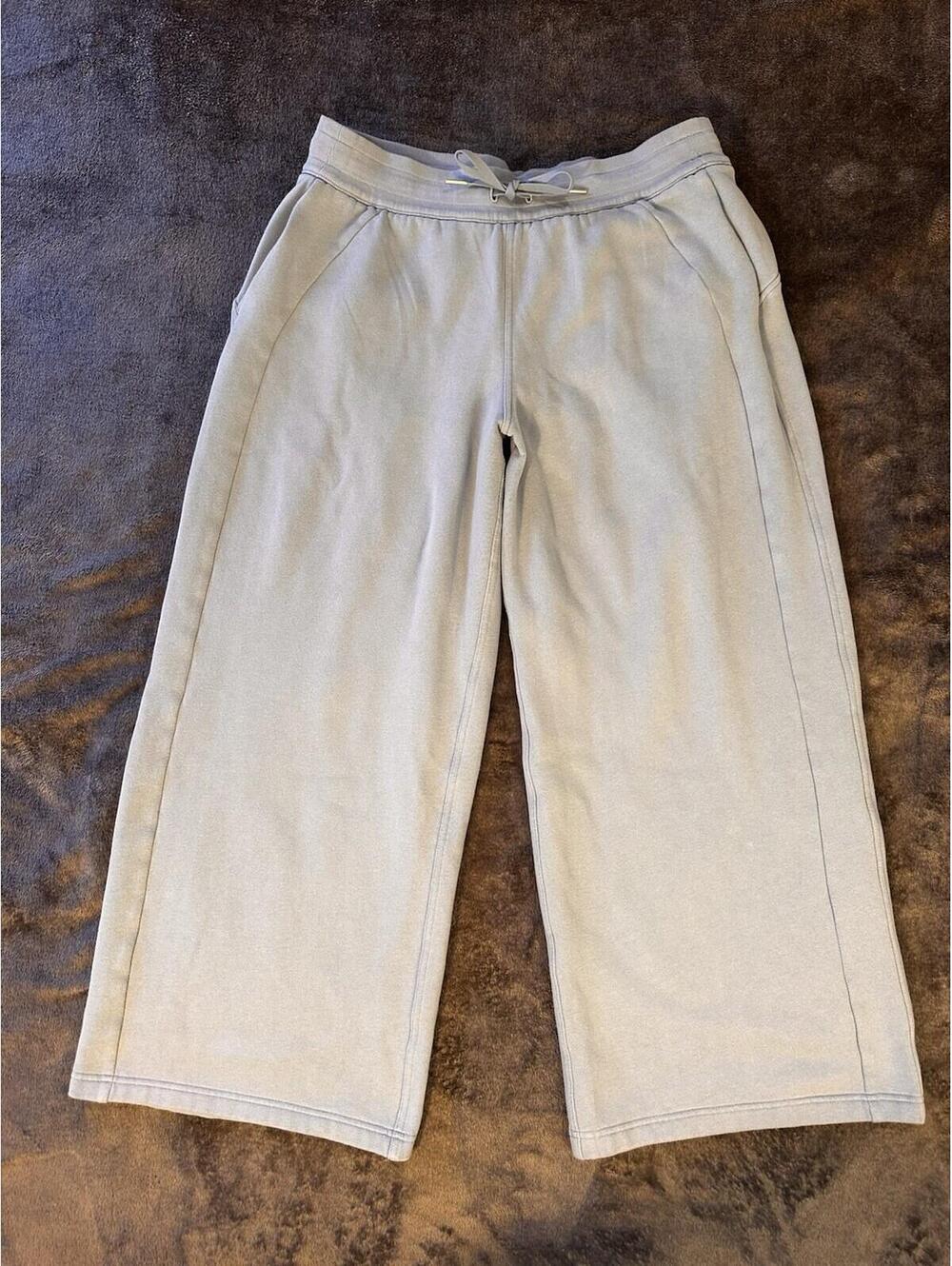 Lululemon Women’s XL Wide Leg Scuba Mid-Rise Pant Pitch Blue